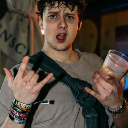 303 - THE MISSING NUMBER