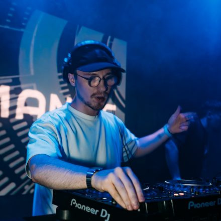 303 - THE MISSING NUMBER