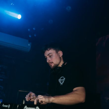 303 - THE MISSING NUMBER