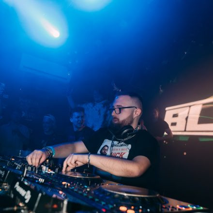 303 - THE MISSING NUMBER