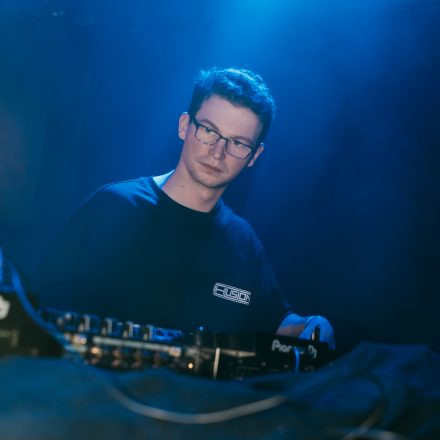 303 - THE MISSING NUMBER