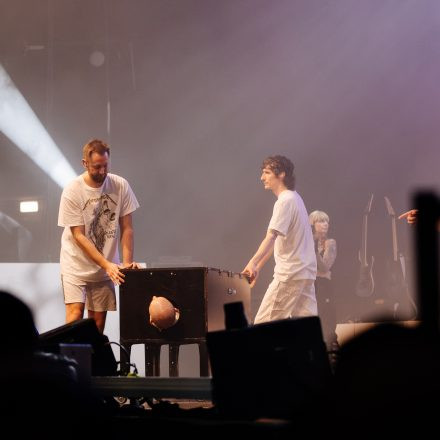 The Butcher Sisters | Rock, Rap & Zaubershow Tour 2026