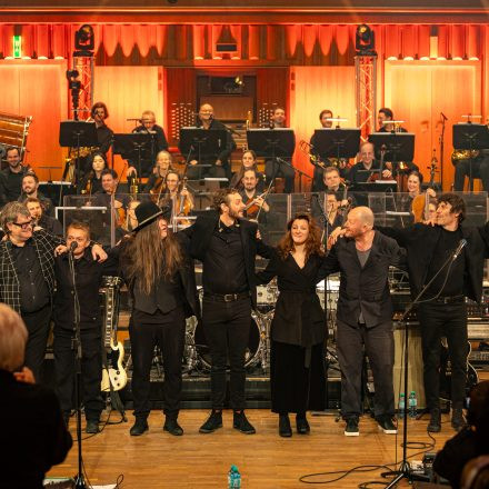 FM4 Radio Session mit Archive und dem ORF Radio-Symphonieorchester Wien