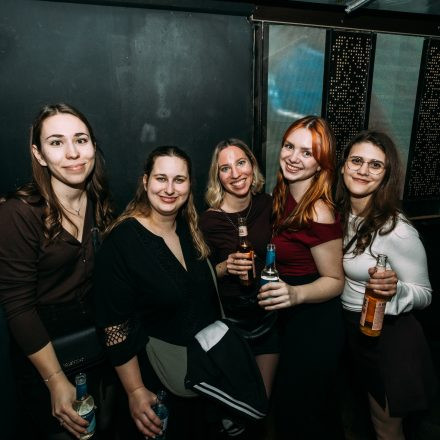 Wannabe 90ies & 2000s Club!