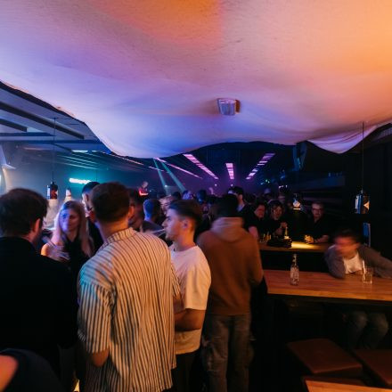 Wannabe 90ies & 2000s Club!