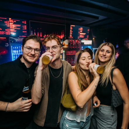 Wannabe 90ies & 2000s Club!