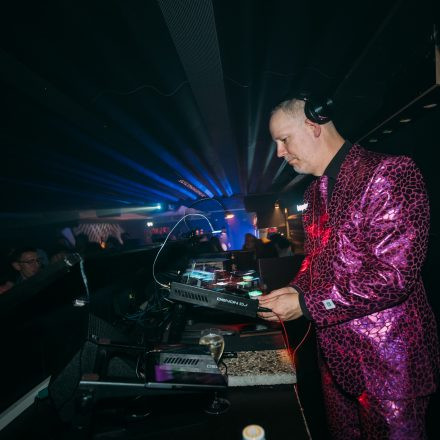 Wannabe 90ies & 2000s Club!