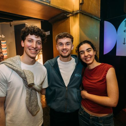 Wannabe 90ies & 2000s Club!