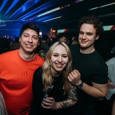 Wannabe 90ies & 2000s Club!