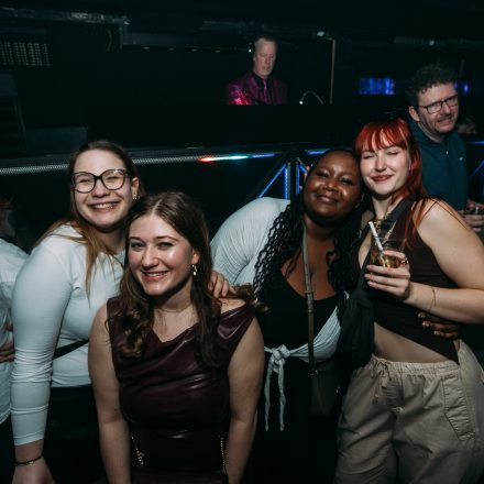 Wannabe 90ies & 2000s Club!