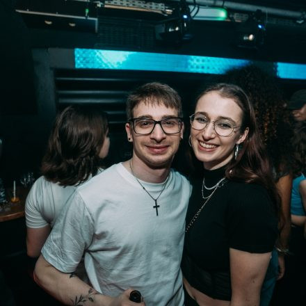 Wannabe 90ies & 2000s Club!