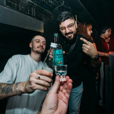 Wannabe 90ies & 2000s Club!