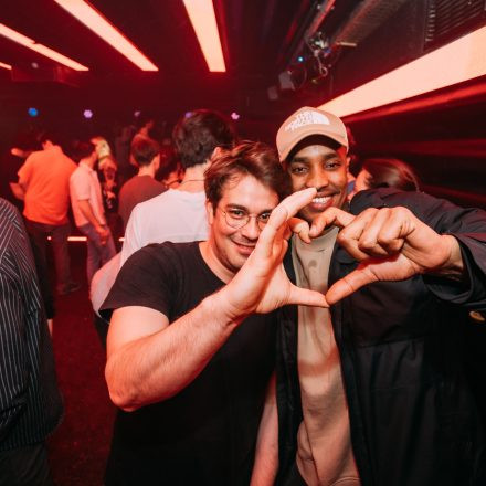 Wannabe 90ies & 2000s Club!