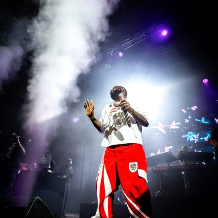 Davido - 5IVE ALIVE TOUR 2026