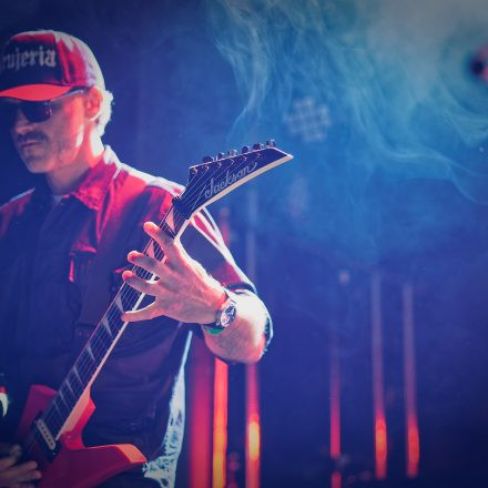 Into The Dark: Chapter 2