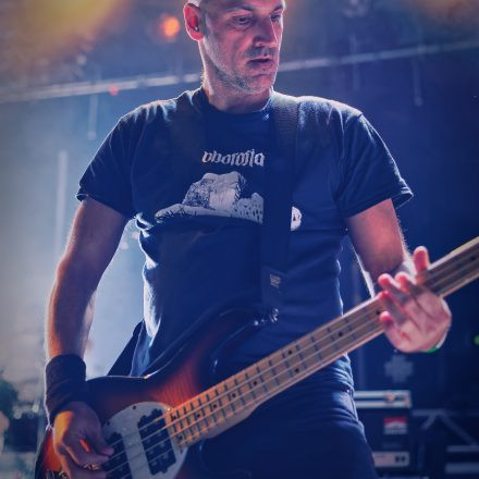 Into The Dark: Chapter 2