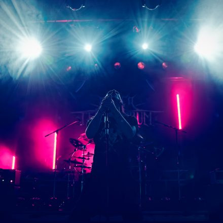 Into The Dark: Chapter 2