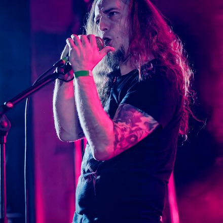 Into The Dark: Chapter 2