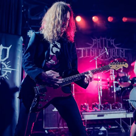 Into The Dark: Chapter 2