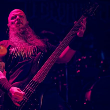 Into The Dark: Chapter 2