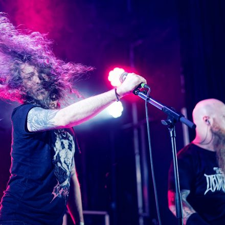 Into The Dark: Chapter 2