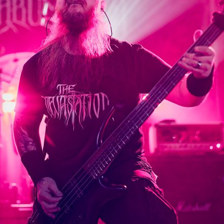 Into The Dark: Chapter 2