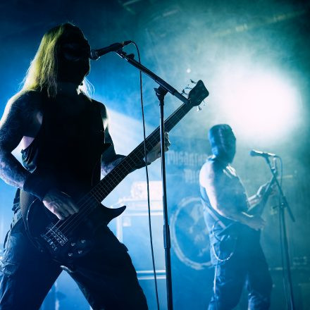 Into The Dark: Chapter 2