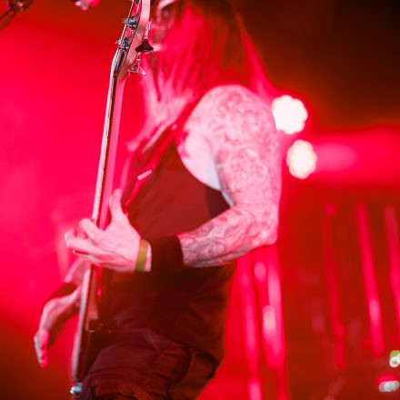 Into The Dark: Chapter 2