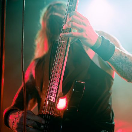 Into The Dark: Chapter 2