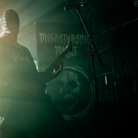 Into The Dark: Chapter 2