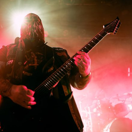 Into The Dark: Chapter 2