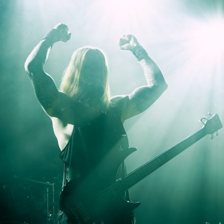 Into The Dark: Chapter 2