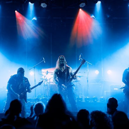 Into The Dark: Chapter 2