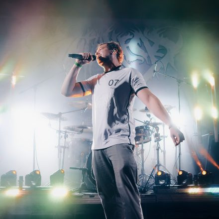 Into The Dark: Chapter 2