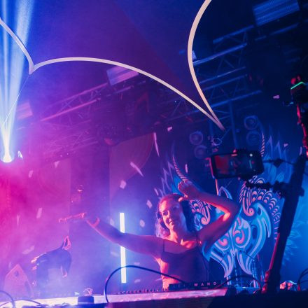 NEELIX and Friends Showcase