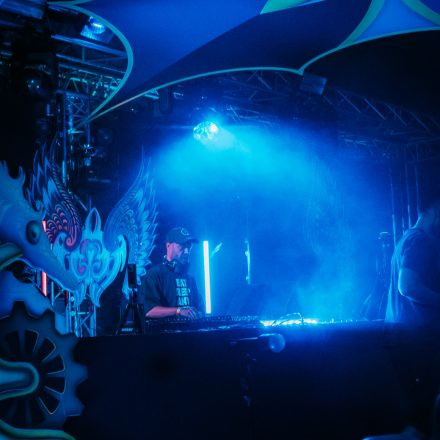 NEELIX and Friends Showcase