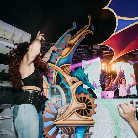 NEELIX and Friends Showcase