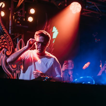 NEELIX and Friends Showcase