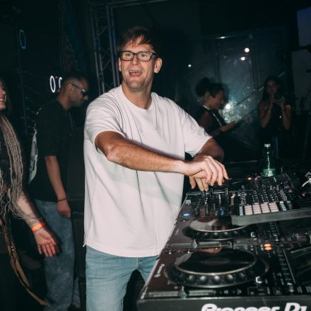 NEELIX and Friends Showcase