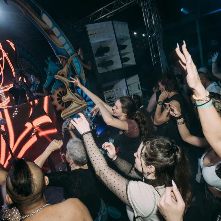 NEELIX and Friends Showcase