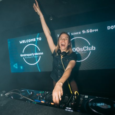 2000s & 2010s Club: Glowstick Special