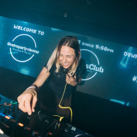 2000s & 2010s Club: Glowstick Special