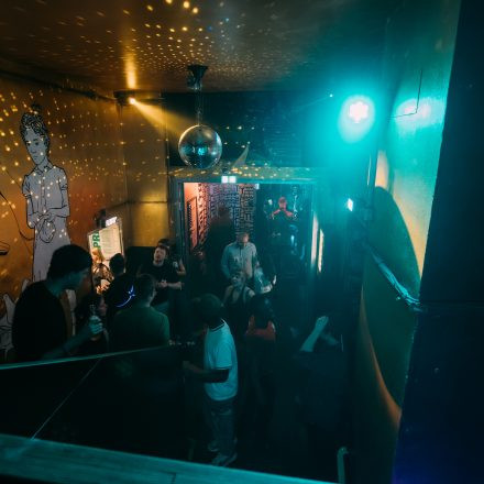 2000s & 2010s Club: Glowstick Special