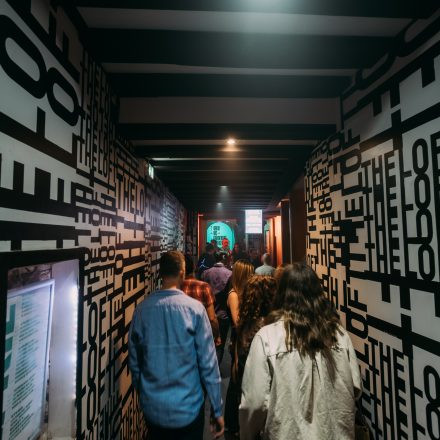 2000s & 2010s Club: Glowstick Special