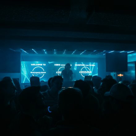 2000s & 2010s Club: Glowstick Special