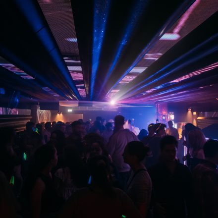 2000s & 2010s Club: Glowstick Special