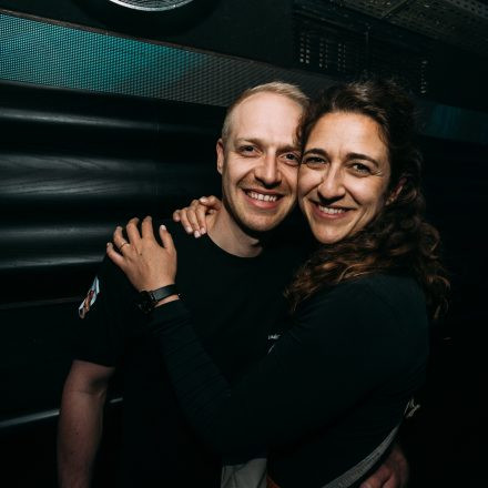 2000s & 2010s Club: Glowstick Special