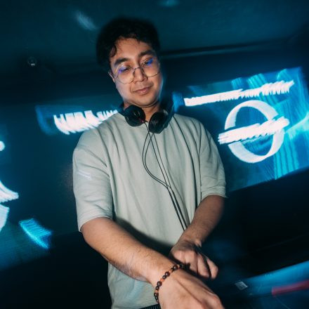 2000s & 2010s Club: Glowstick Special