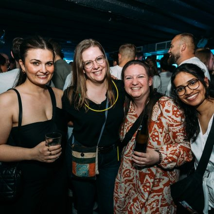 2000s & 2010s Club: Glowstick Special