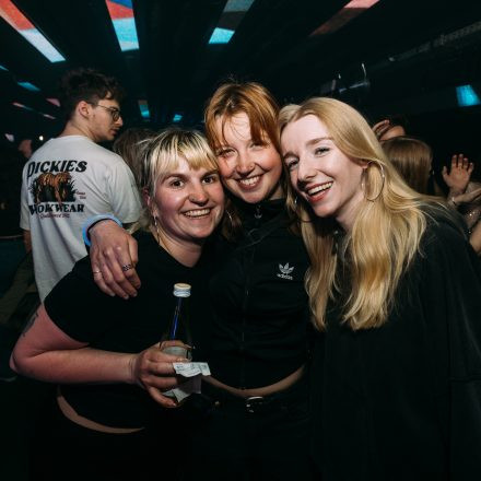 2000s & 2010s Club: Glowstick Special